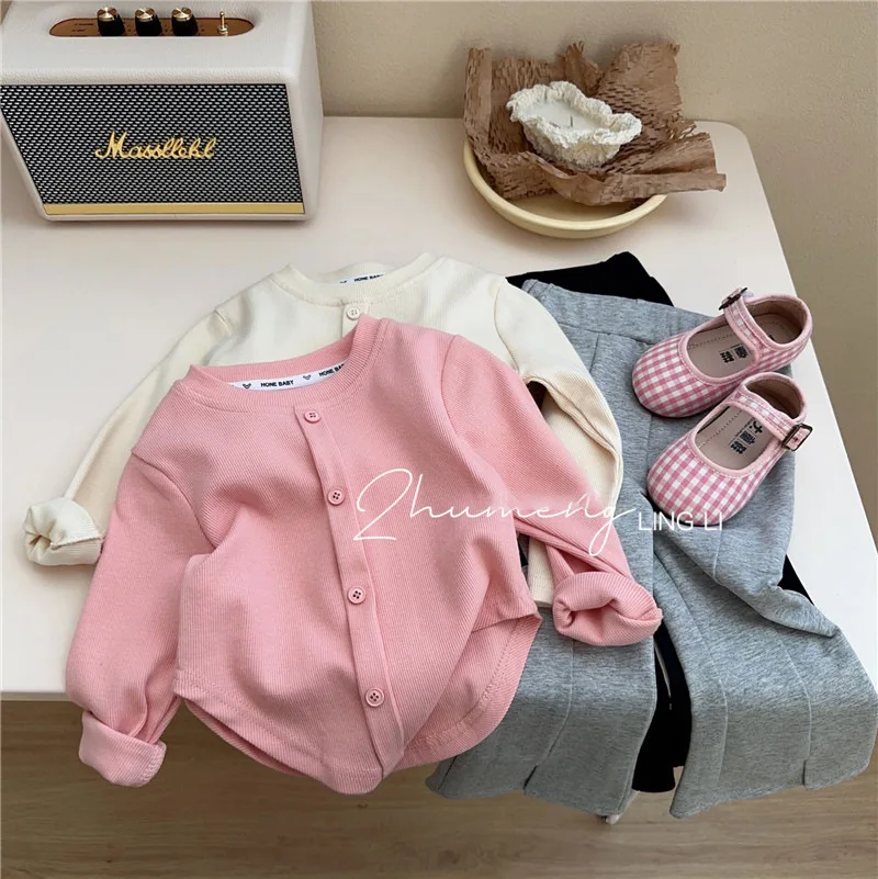 Простые осенние пальто для маленьких девочек Розово-белого цвета неправильной формы, однобортные кардиганы для малышей, верхняя одежда для детей с длинными рукавами 0