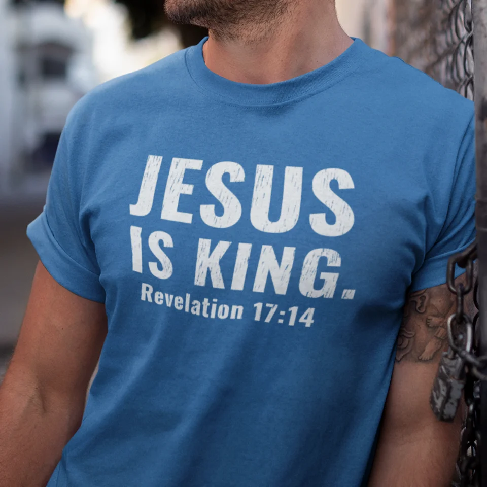 Иисус - царь Откровение 17:14 Цитата из Библейского Писания Христианский Святой Мужская футболка 0